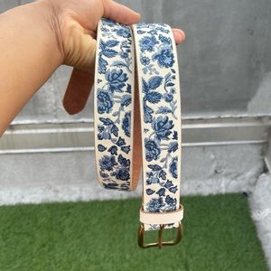 NWT Embroidered 100%Leather Lucky Brand Belt